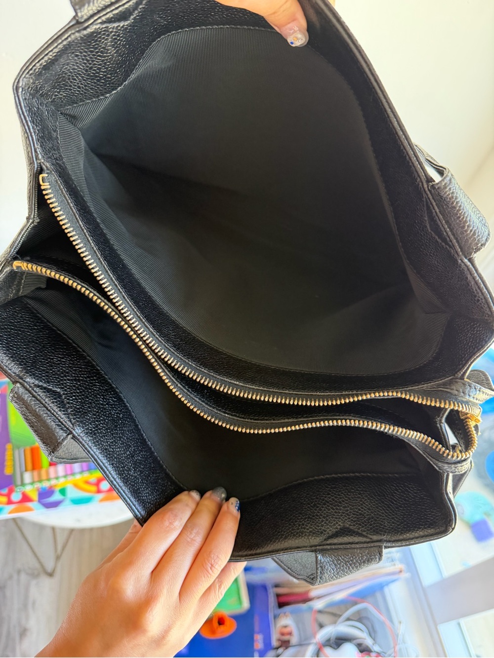 Chanel caviar vintage tote - Picture 3 of 8